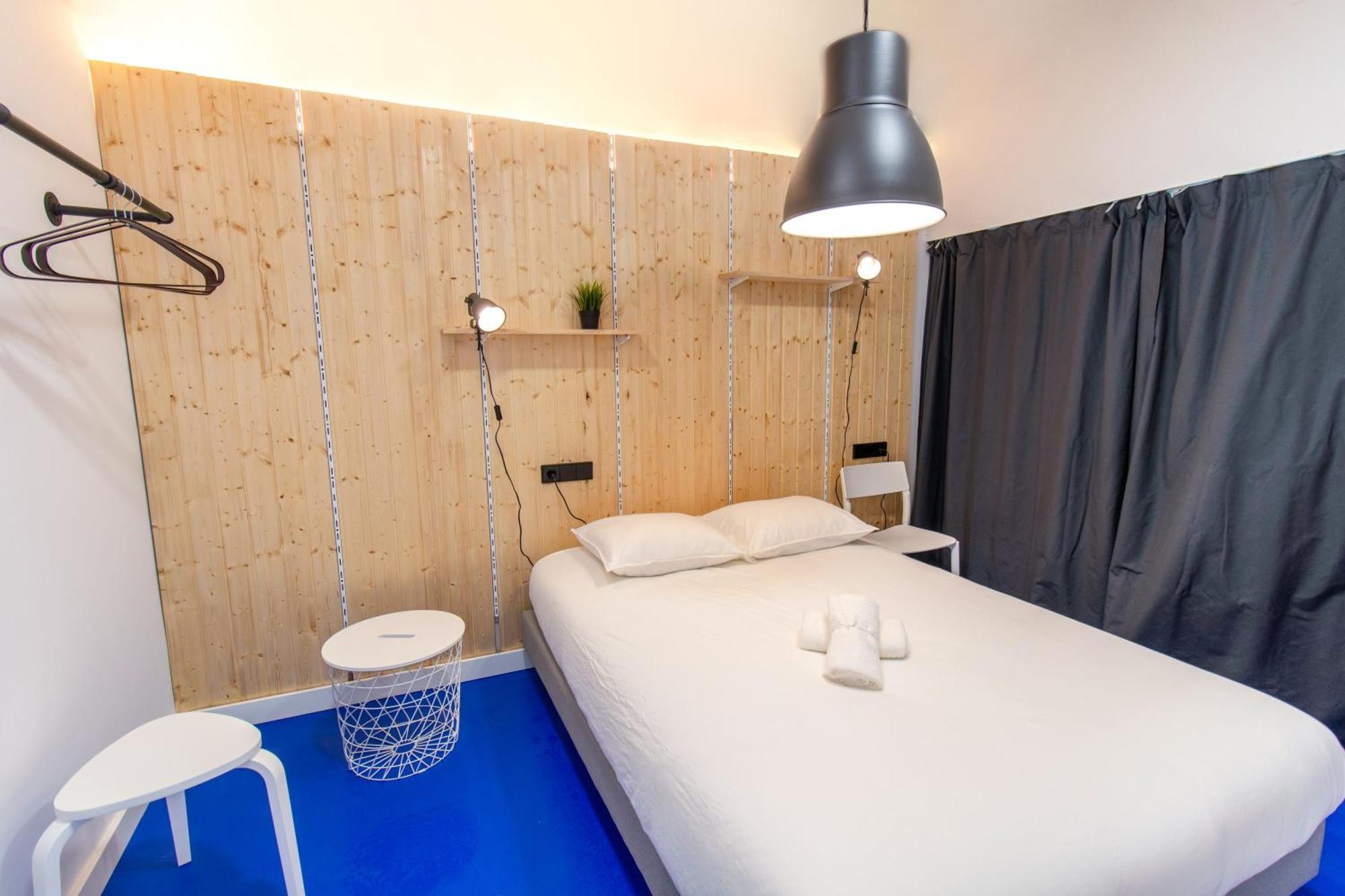 Koala Hostel Mercado Аликанте Экстерьер фото